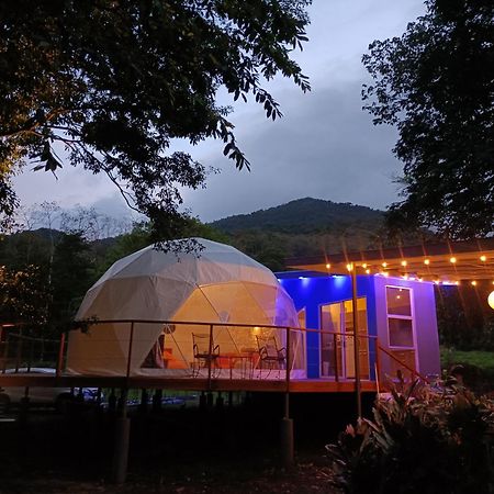 Bitzu Dome-Bijagua Riverside Glamping Exterior photo