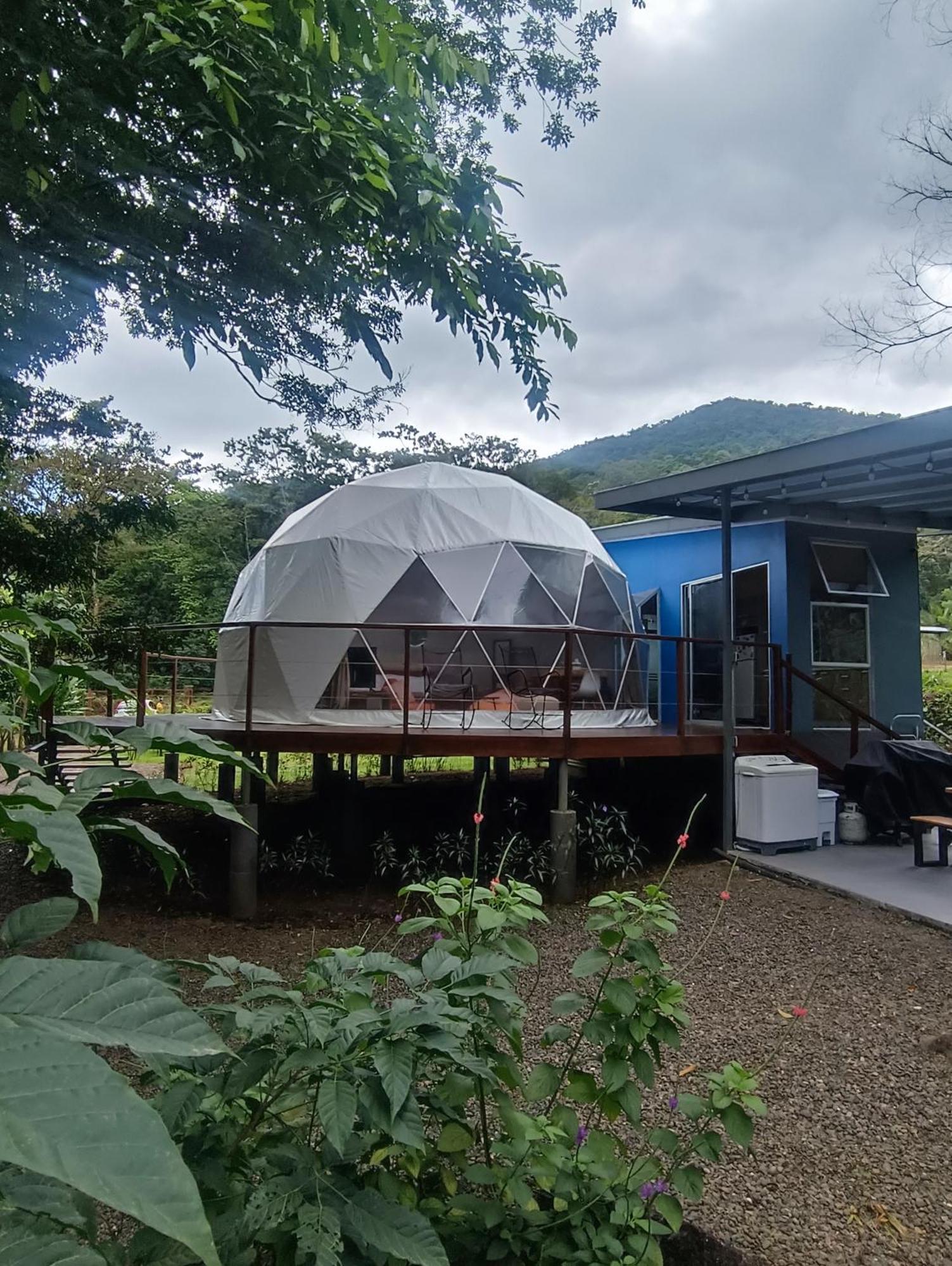 Bitzu Dome-Bijagua Riverside Glamping Exterior photo