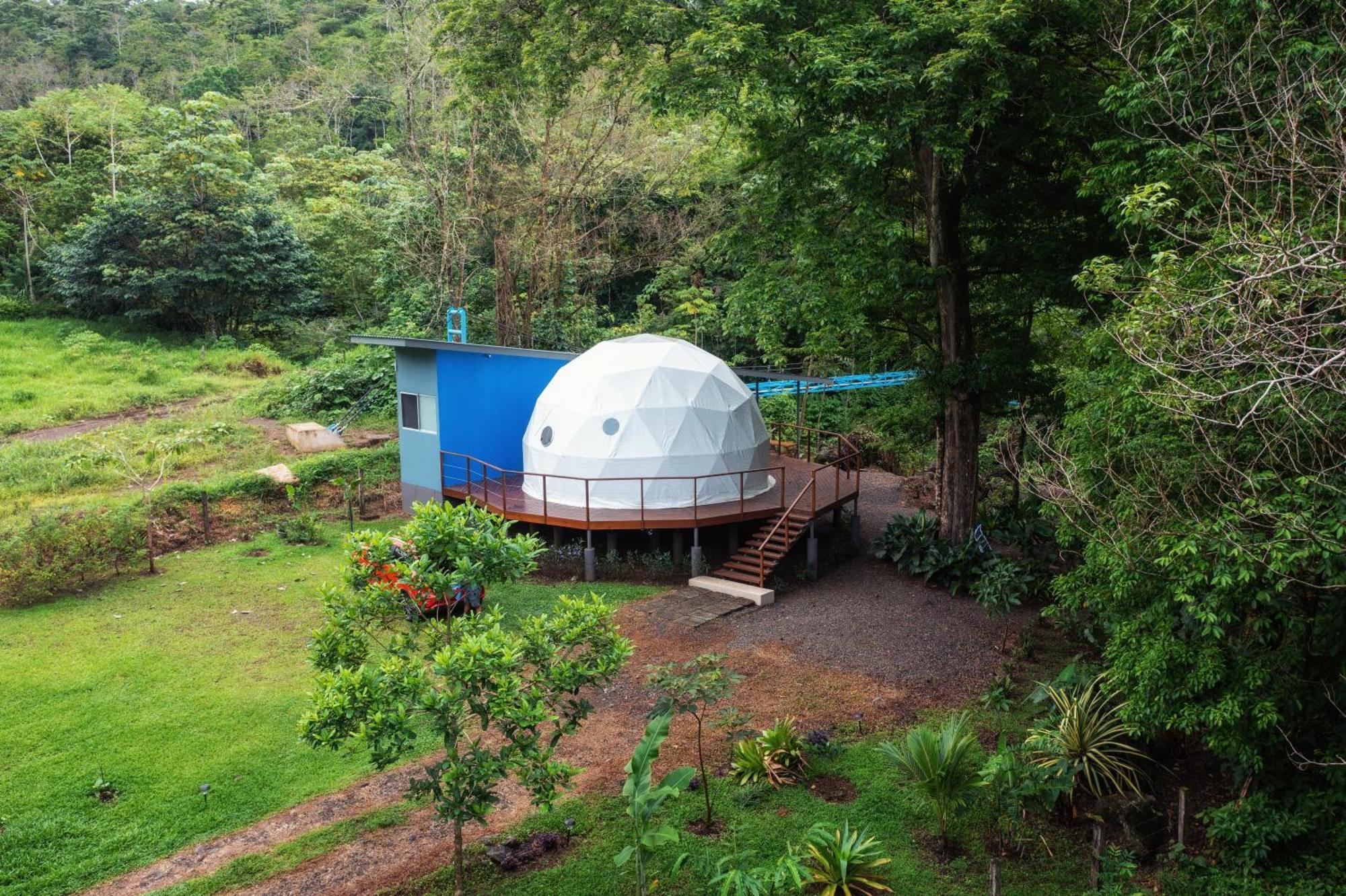 Bitzu Dome-Bijagua Riverside Glamping Exterior photo